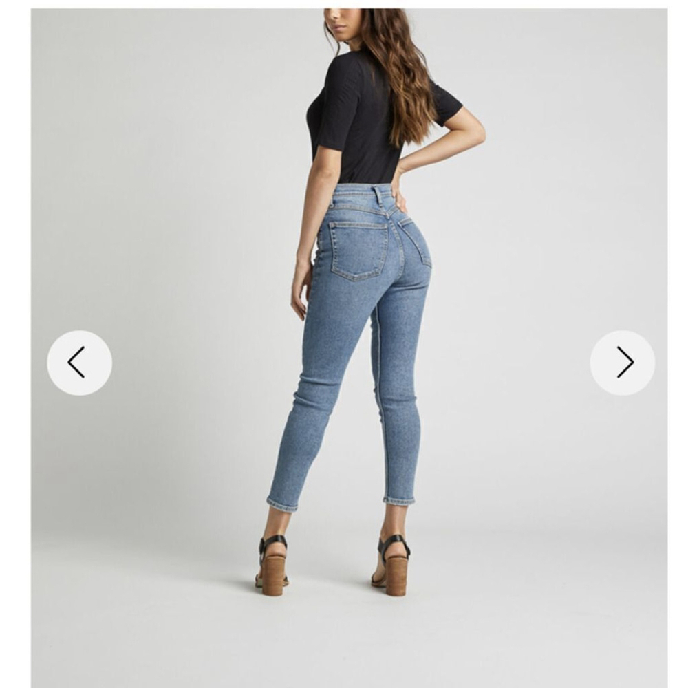Silver Women's Ode to 80's High Rise Skinny Jeans (26) - Picture 8 of 9